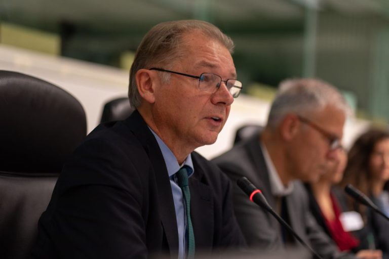 How to reach out to candidates to the European elections and your future MEPs